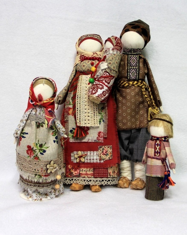 В Танзании прошел мастер-класс по изготовлению русской традиционной тряпичной куклы
